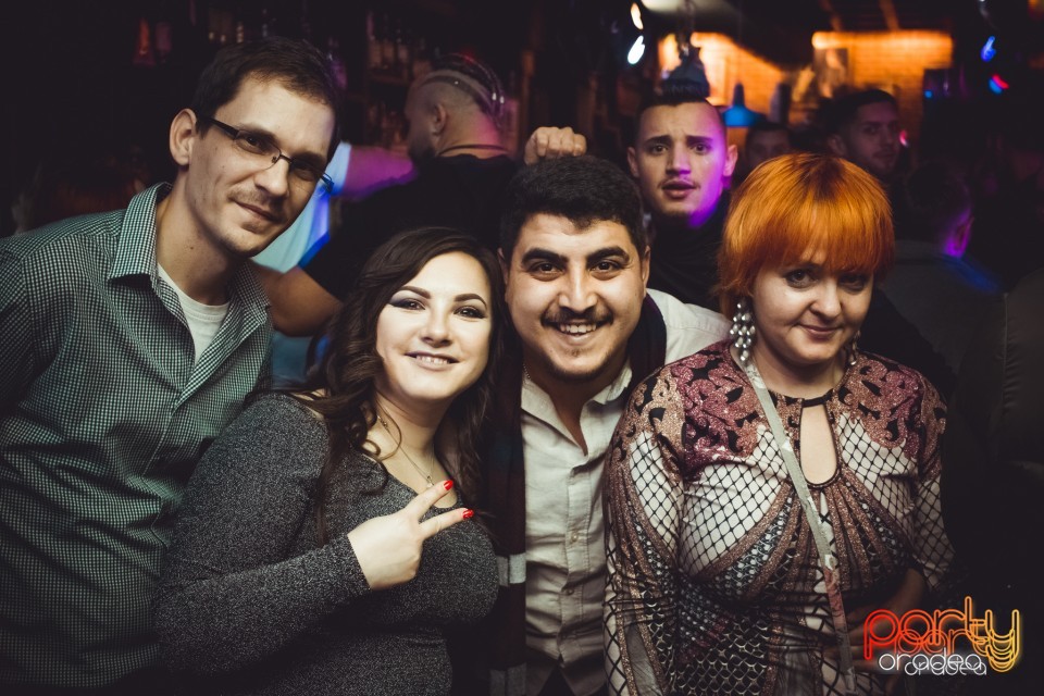 New Year's Eve Party, Green Pub