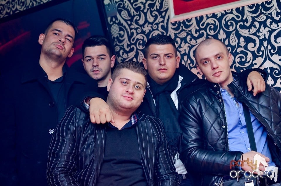 Nicoleta Guţă în Club Life, 