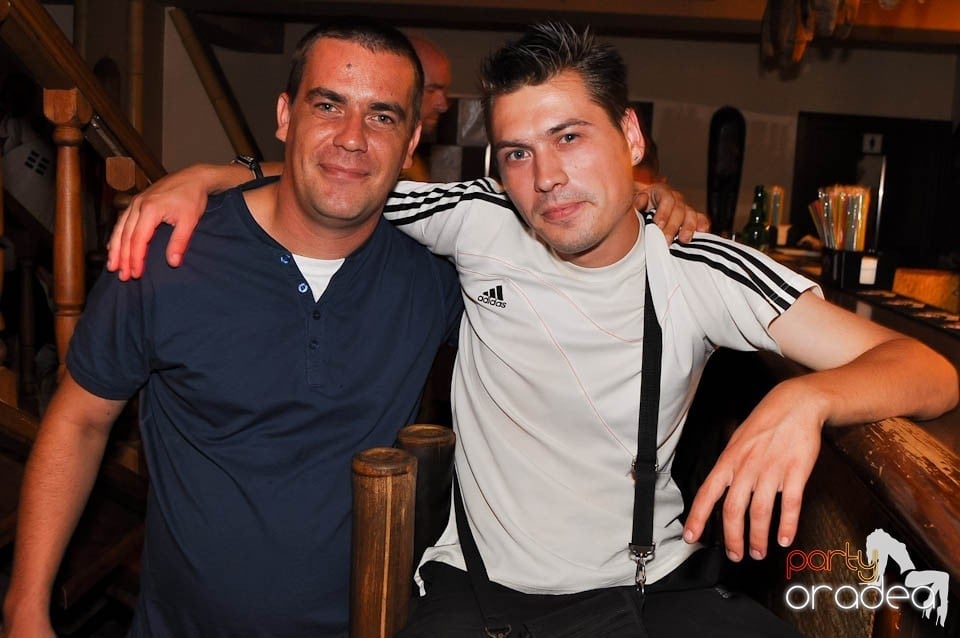 Night Vibes în Zulu Caffe, Zulu Caffe