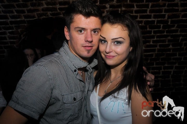 NMD Party în Escape, 