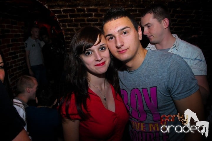 NMD Party în Escape, 