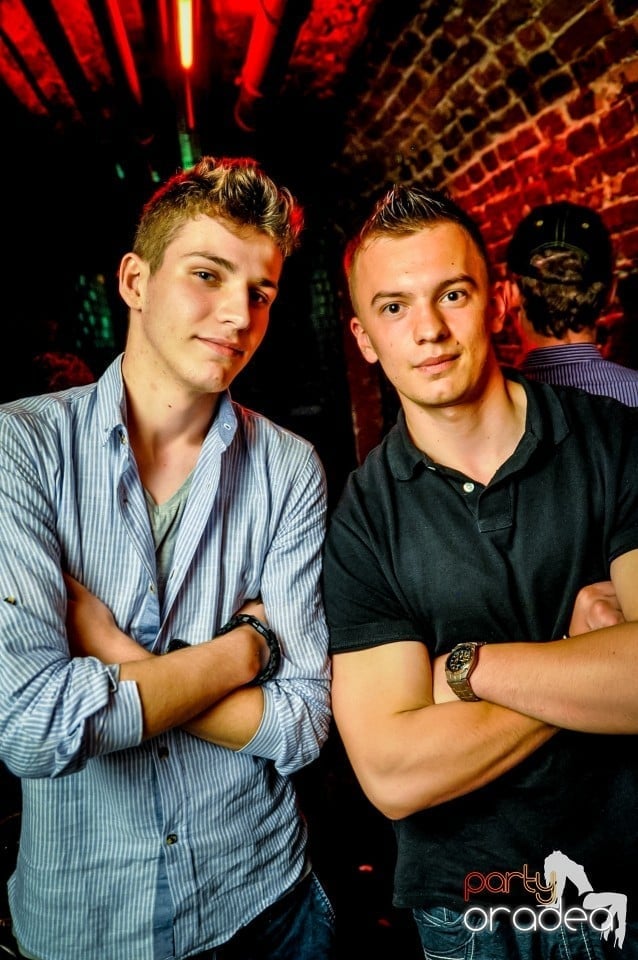 NMD Spots & Stripes party, 