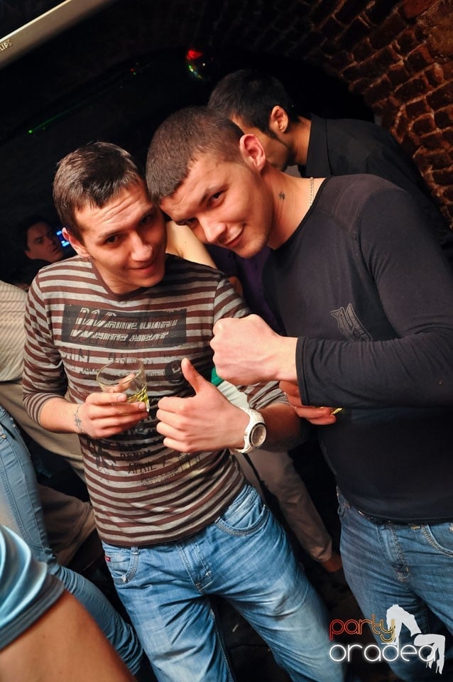 NMD Student Party în Club Escape, 