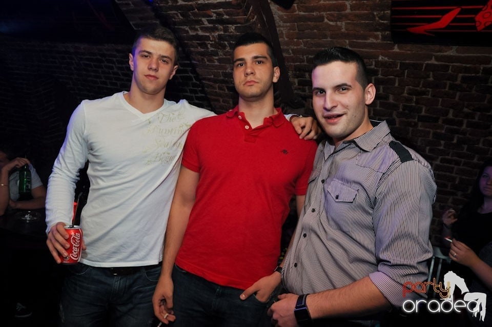 NMD Student Party în Club Escape, 