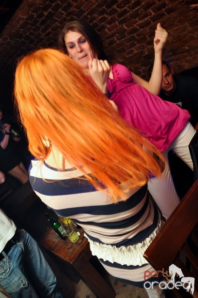 NMD Student Party în Club Escape, 