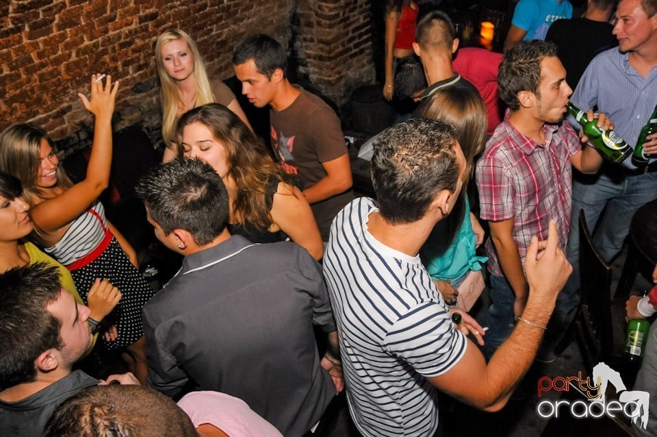 NMD Student's Party în Club Escape, 