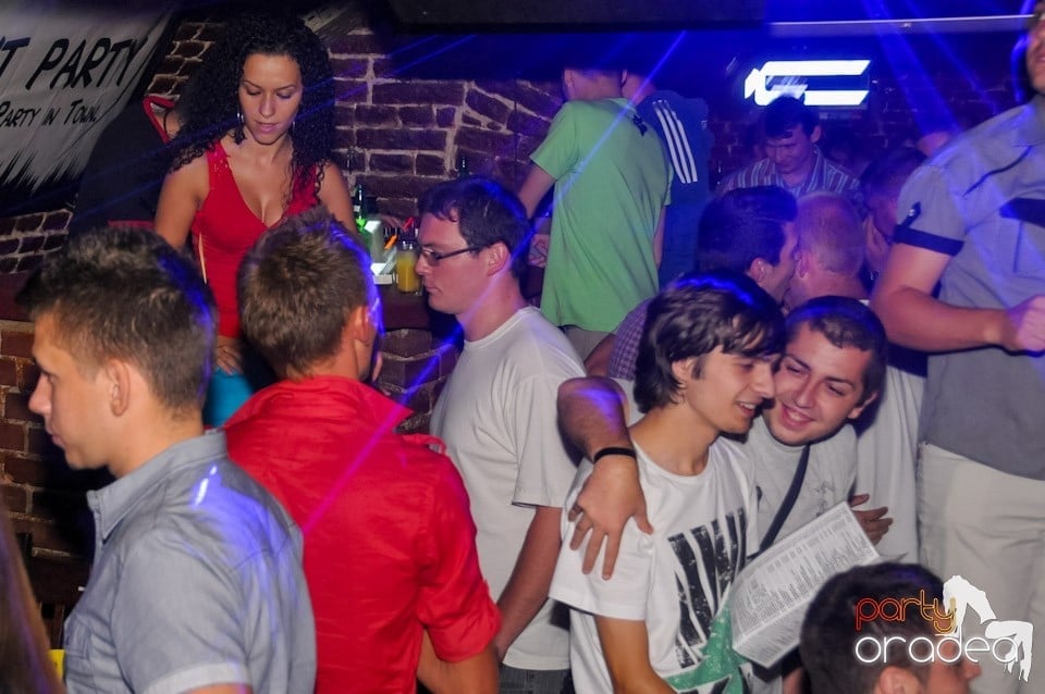 NMD Student's Party în Club Escape, 