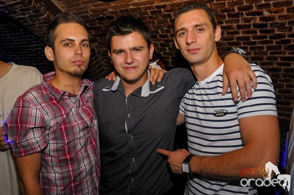 NMD Student's Party în Club Escape, 