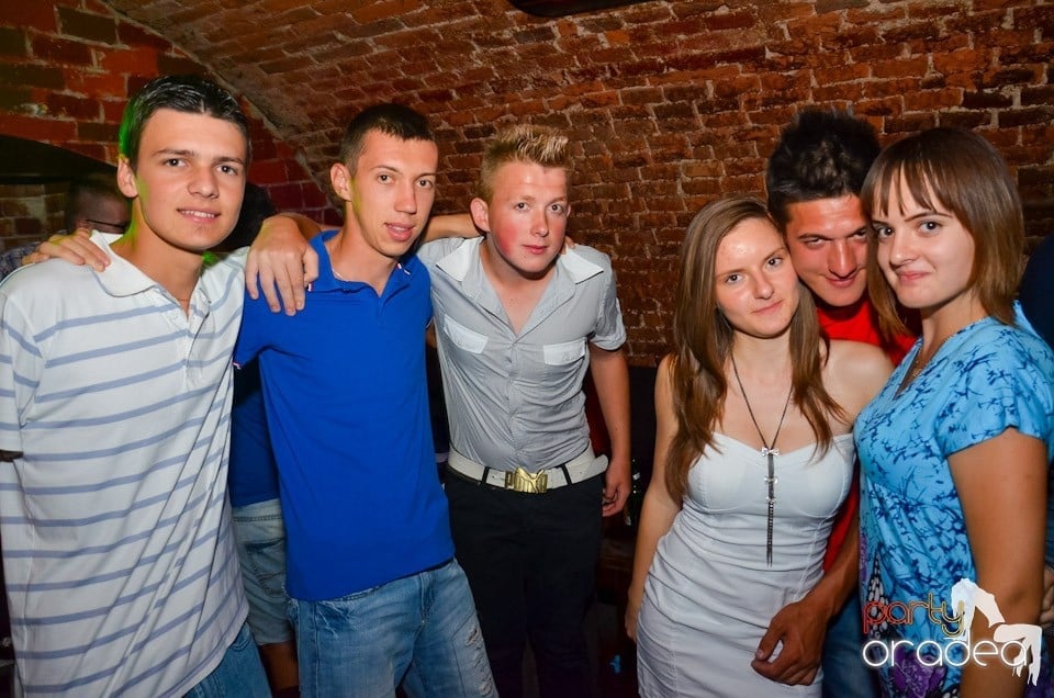 NMD Student's Party în Club Escape, 