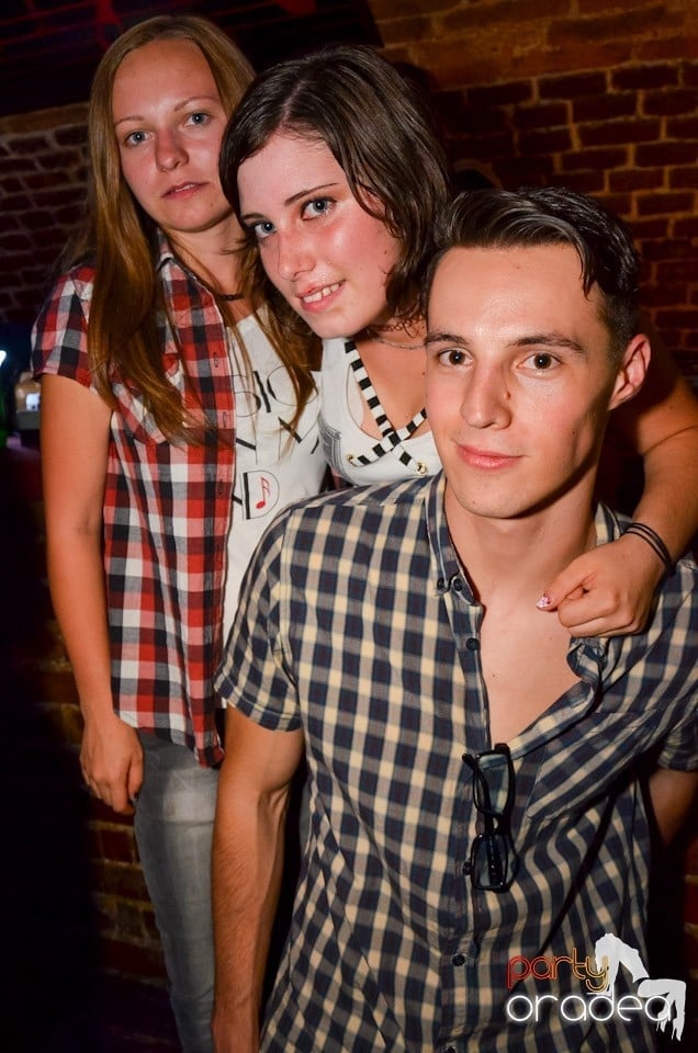 NMD Student's Party în Club Escape, 