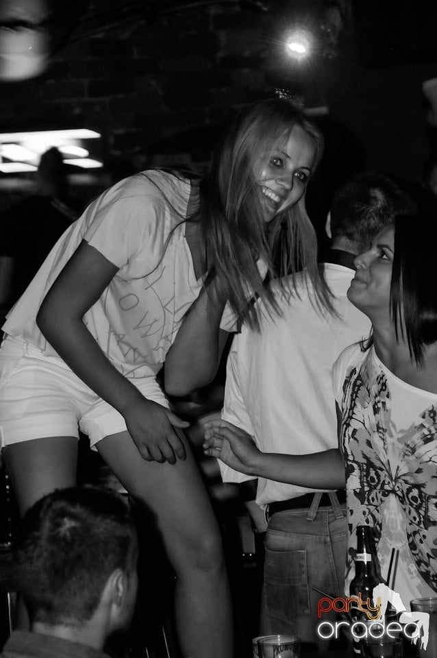 NMD Student's Party în Club Escape, 