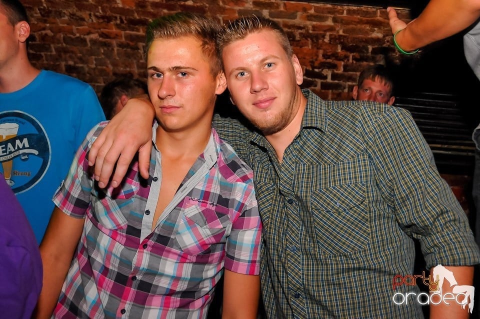 NMD Student's Party în Club Escape, 