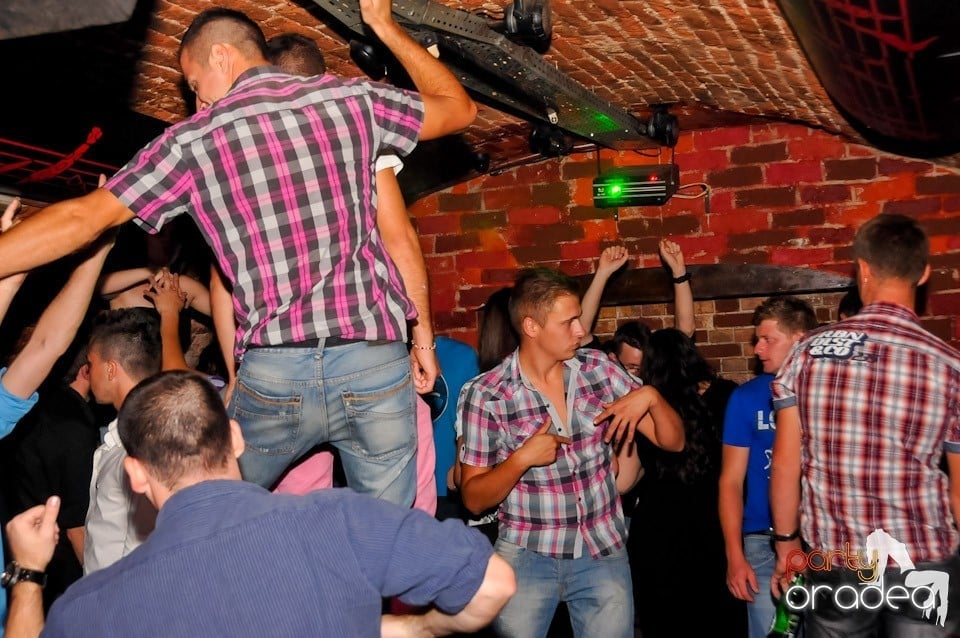 NMD Student's Party în Club Escape, 