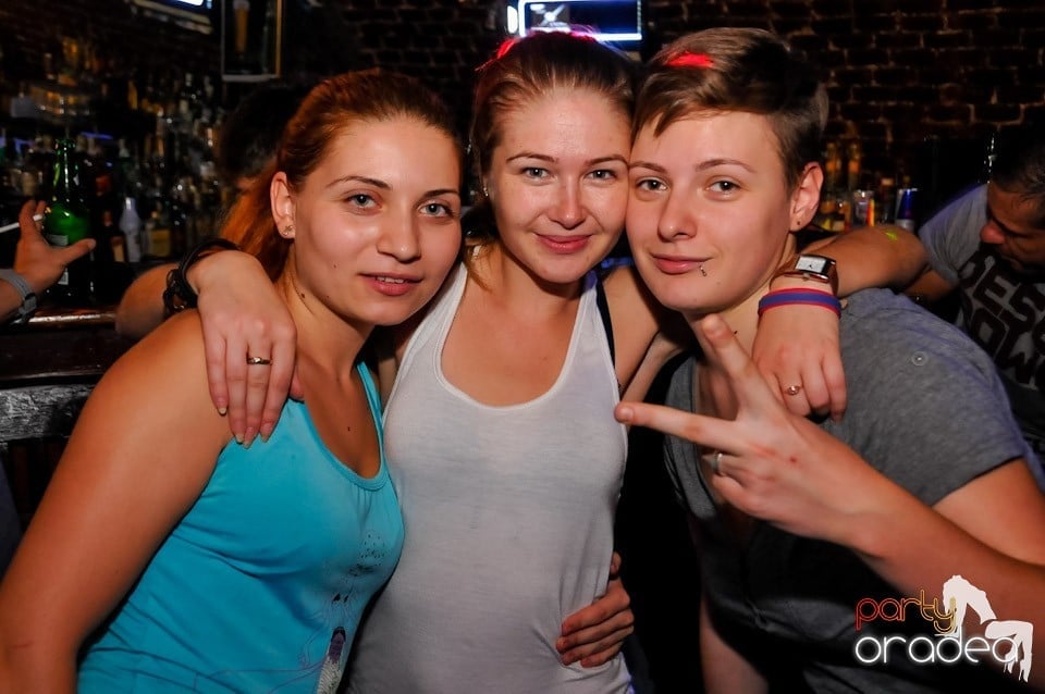 NMD Student's Party în Club Escape, 