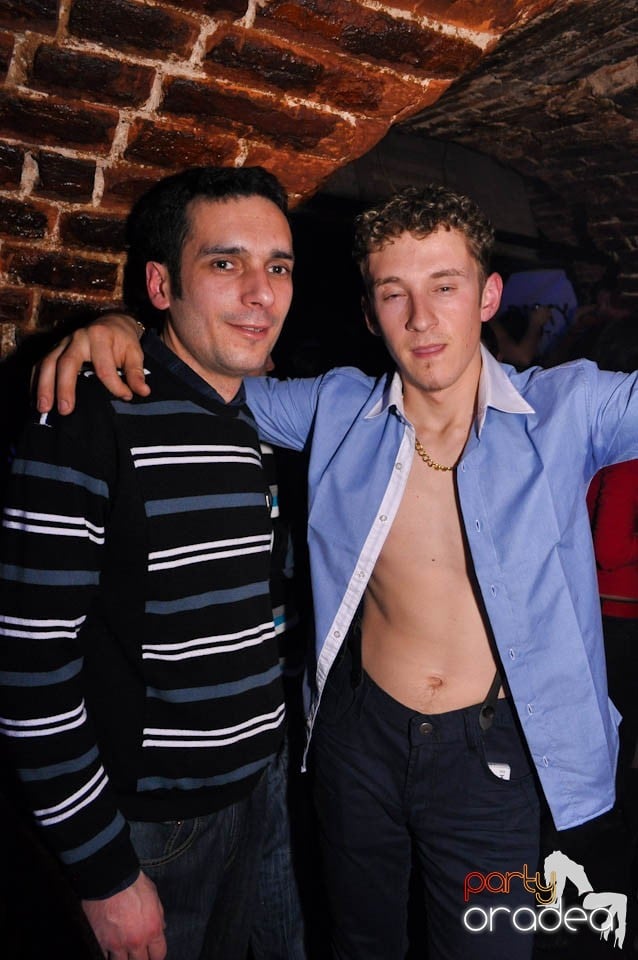 NMD Valentine's Party în Escape, 