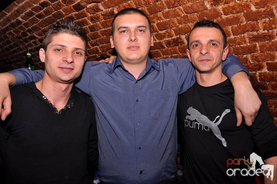 NMD Valentine's Party în Escape, 