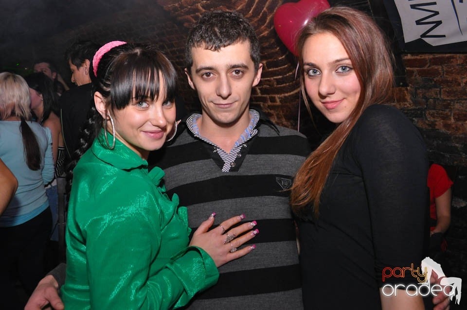 NMD Valentine's Party în Escape, 