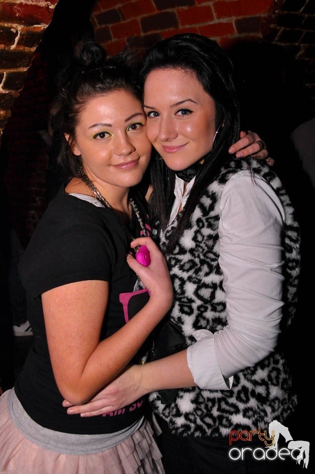 NMD Valentine's Party în Escape, 