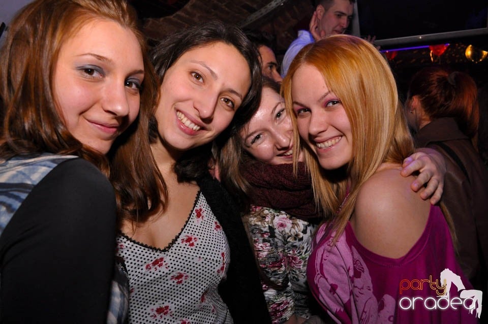 NMD Valentine's Party în Escape, 