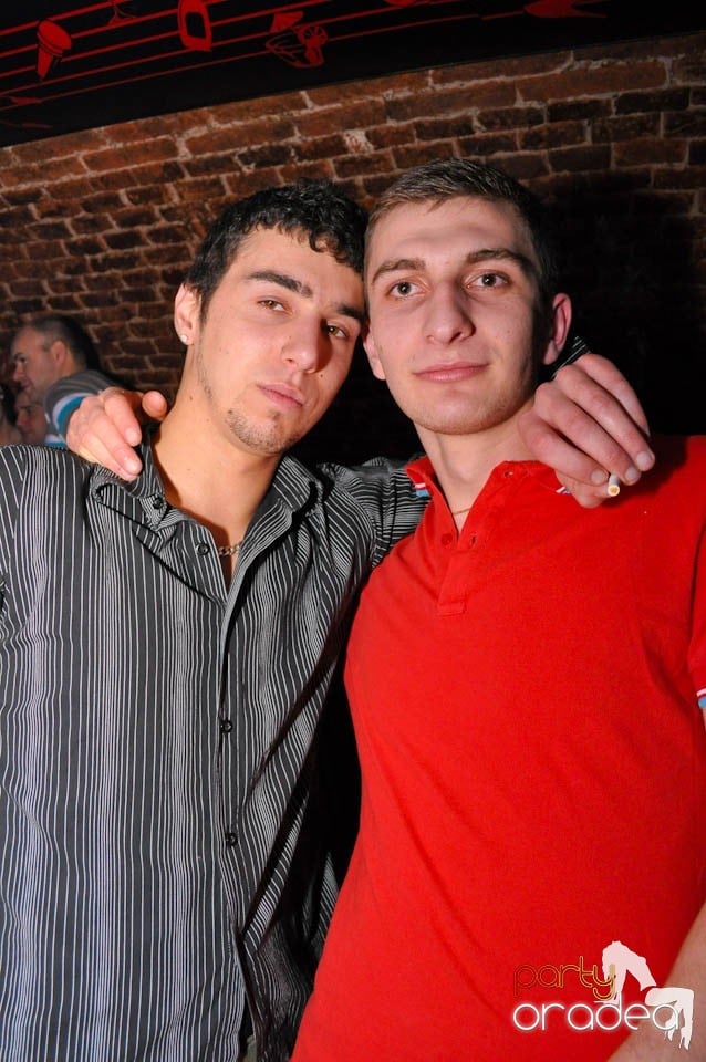 NMD Valentine's Party în Escape, 