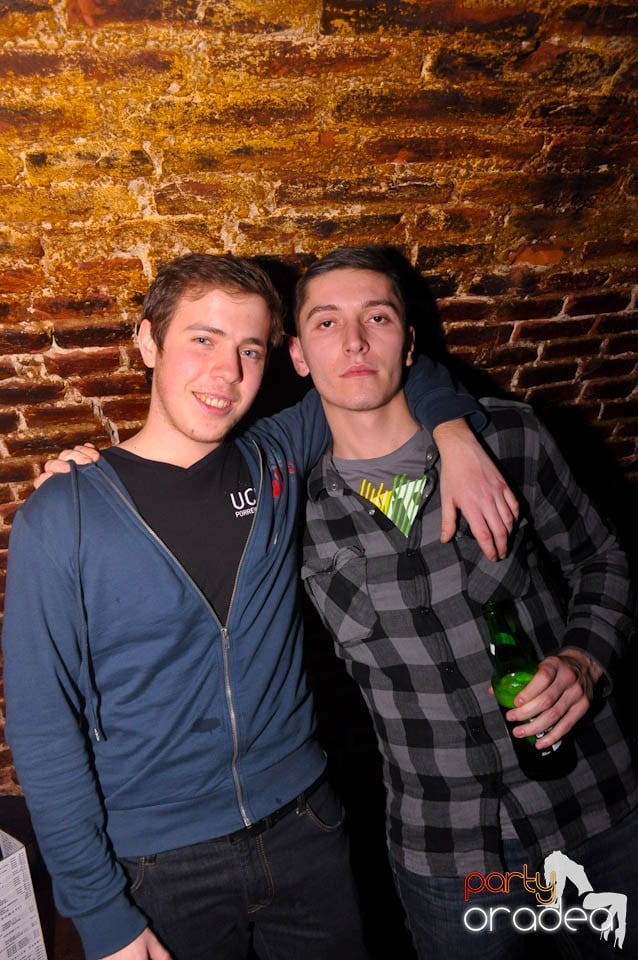 NMD Valentine's Party în Escape, 