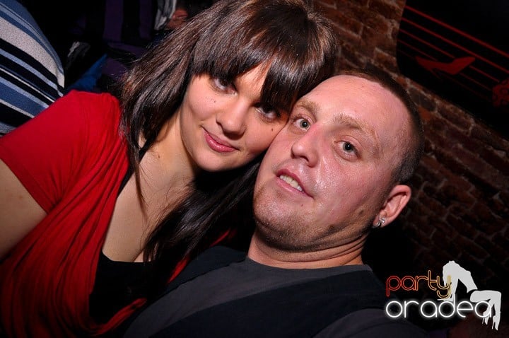 Noapte de distracţie în Escape, 