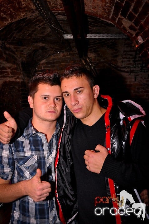 Noapte de distracţie în Escape, 