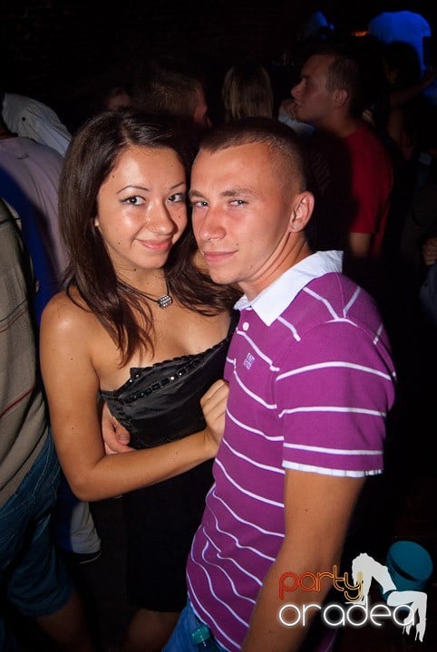 Noapte de distracţie în Escape, 