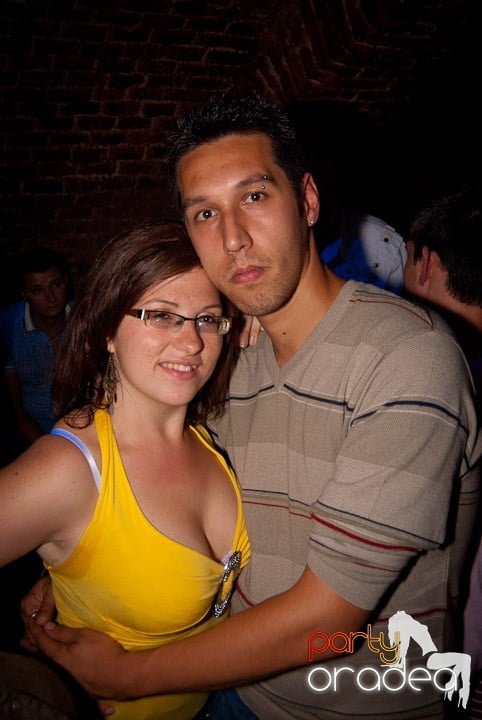 Noapte de distracţie în Escape, 