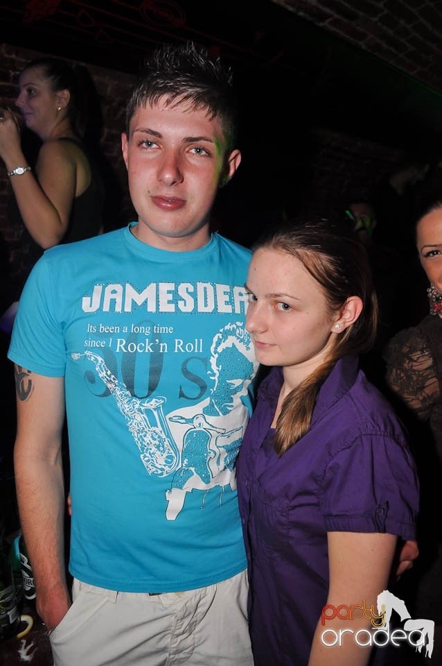 Noapte fierbinte în Escape, 