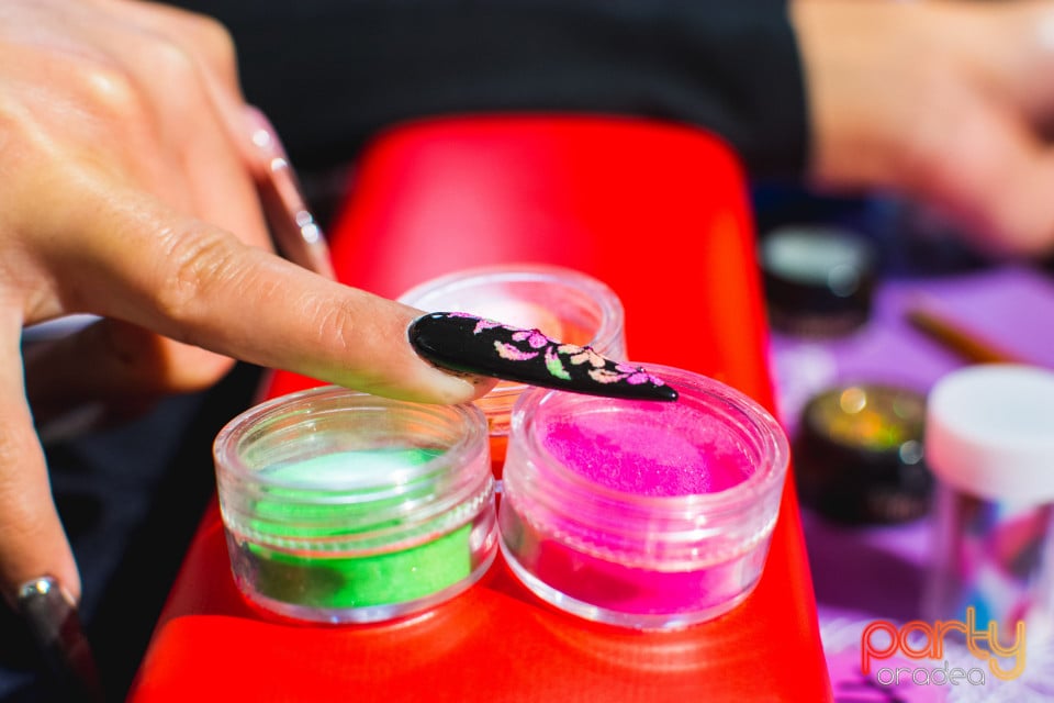 Noutăţi şi tendinţe în materie de beauty by Estetika Profesional, Lotus Center
