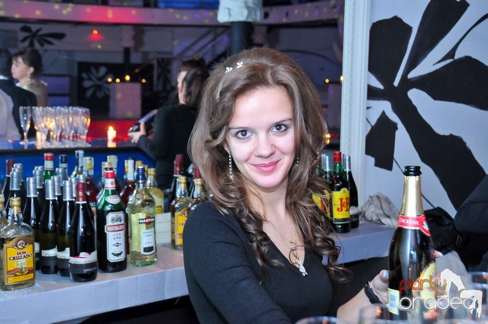 Nuntă de argint în No Problem,