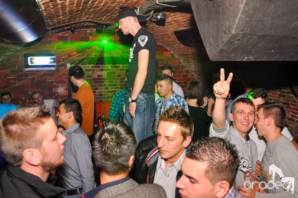 O nouă ediţie a petrecerilor 