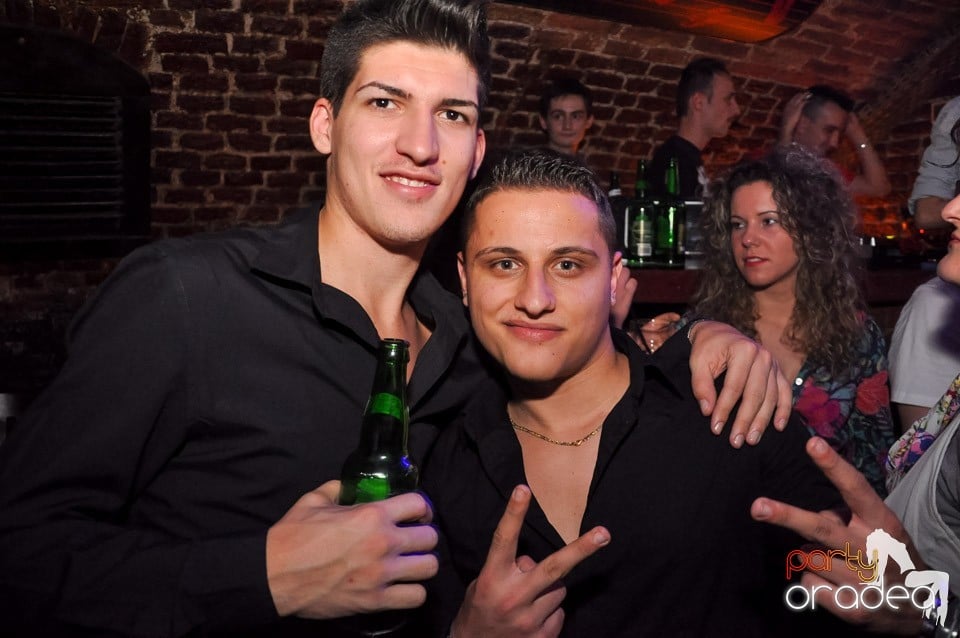 O nouă ediţie a petrecerilor 