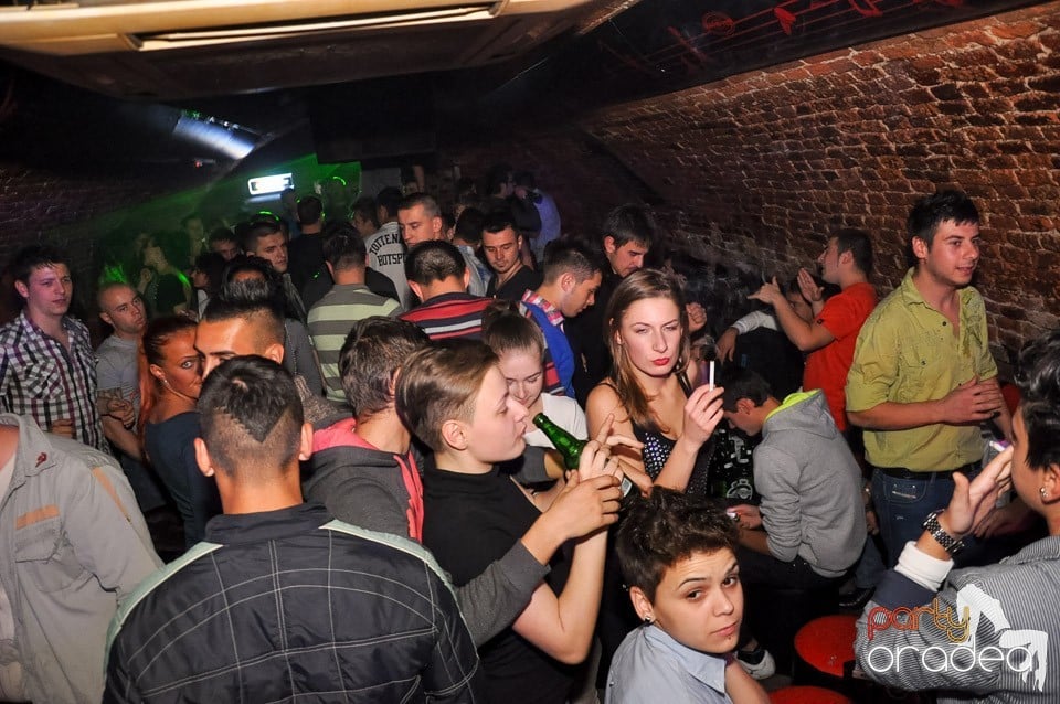 O nouă ediţie a petrecerilor 