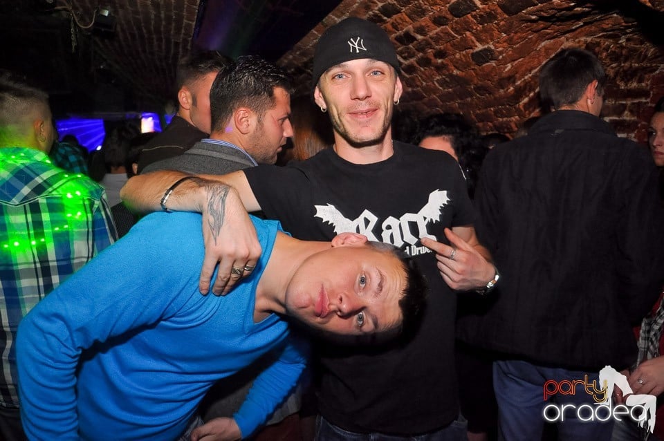 O nouă ediţie a petrecerilor 