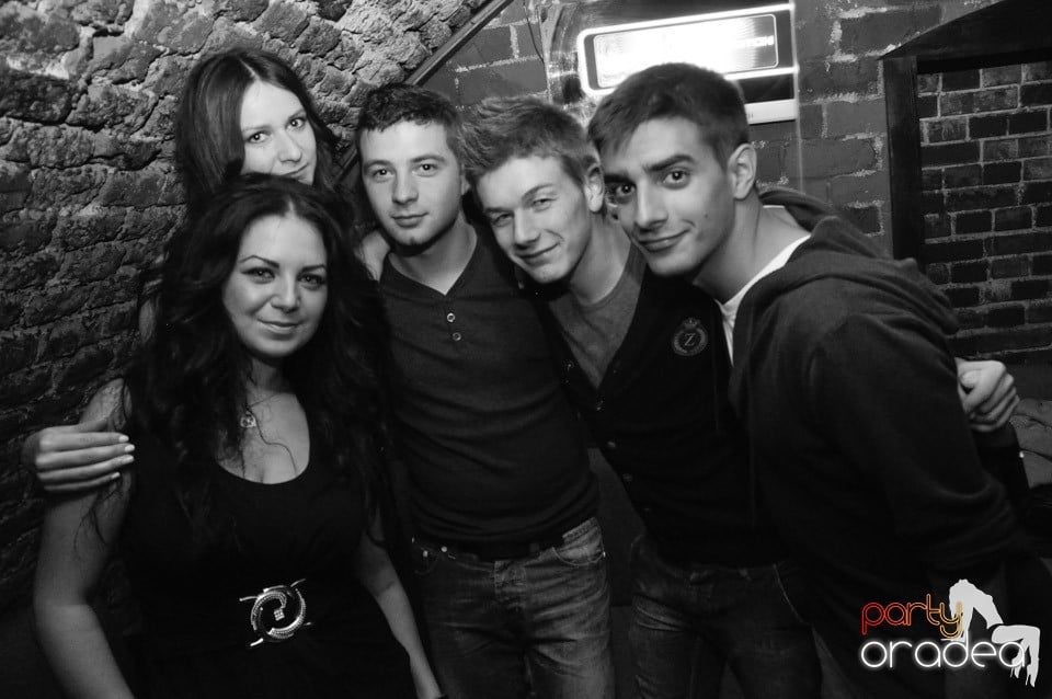 O nouă petrecere studenţească tip NMD, 