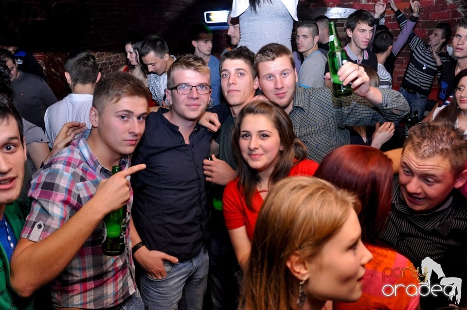 O nouă petrecere studenţească tip NMD, 