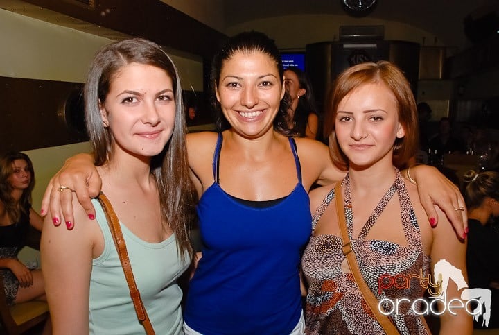 O seară cu cântec la Yellow Submarine, 