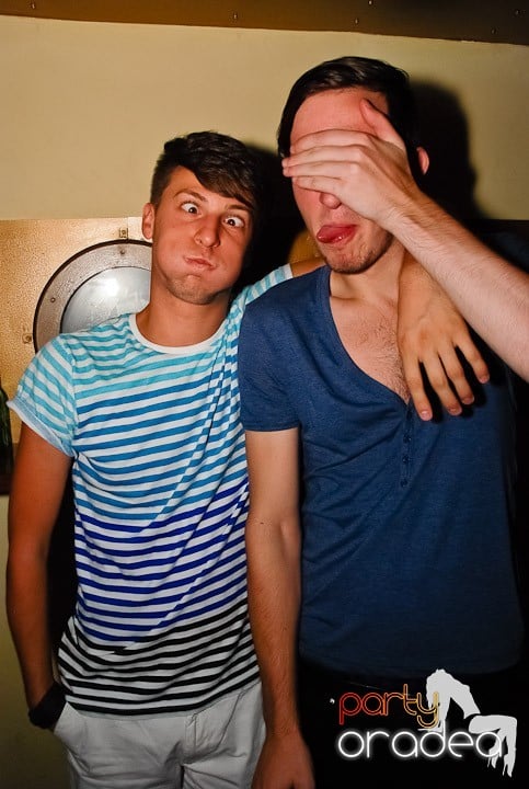 O seară cu cântec la Yellow Submarine, 