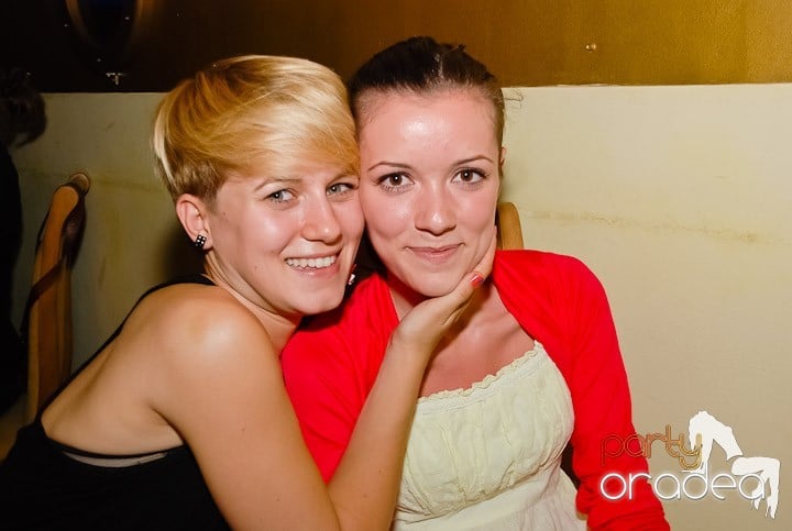 O seară cu cântec la Yellow Submarine, 