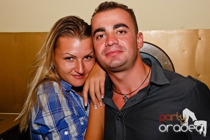 O seară cu cântec la Yellow Submarine, 