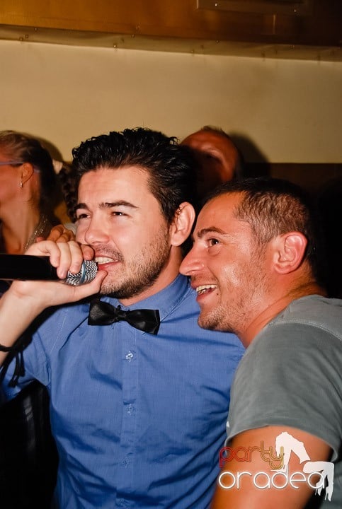 O seară cu cântec la Yellow Submarine, 