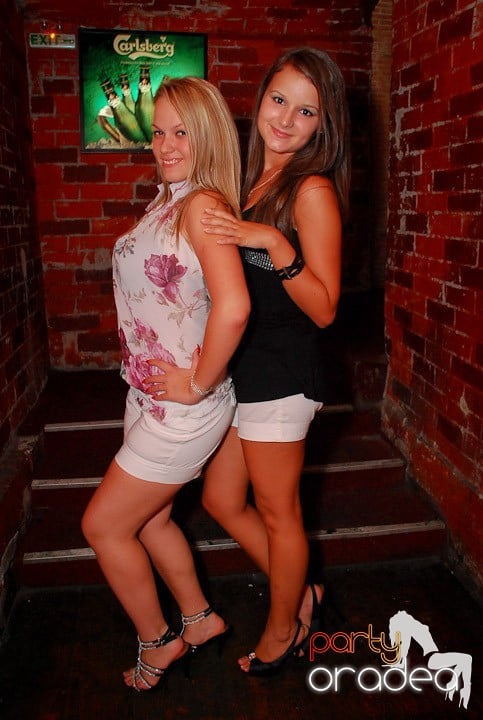 O zi obişnuită în Escape - party la maxim!, 