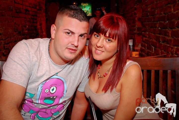 O zi obişnuită în Escape - party la maxim!, 