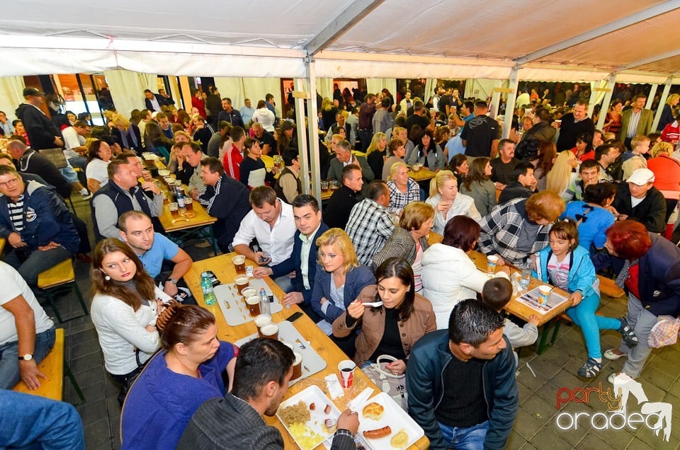 Oktoberfest la Hotel Ramada, Terasa The Hub, Hotel Ramada