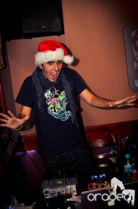 Old School party continuă!, 