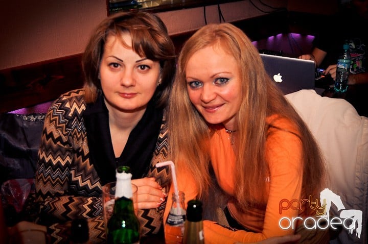 Old School party continuă!, 