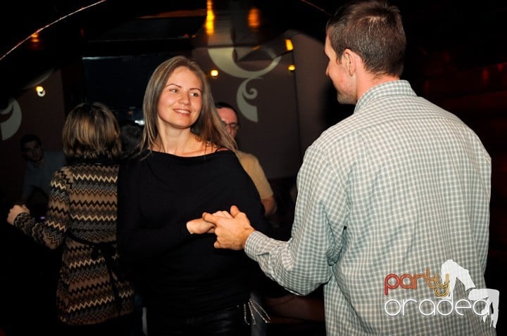 Old School party continuă!, 