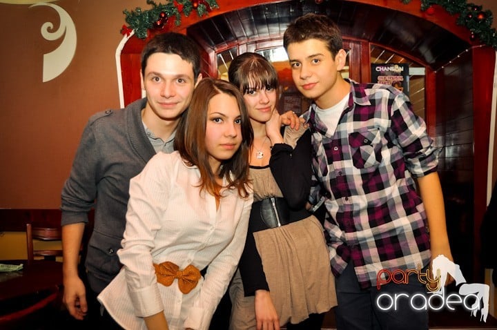 Old School party continuă!, 